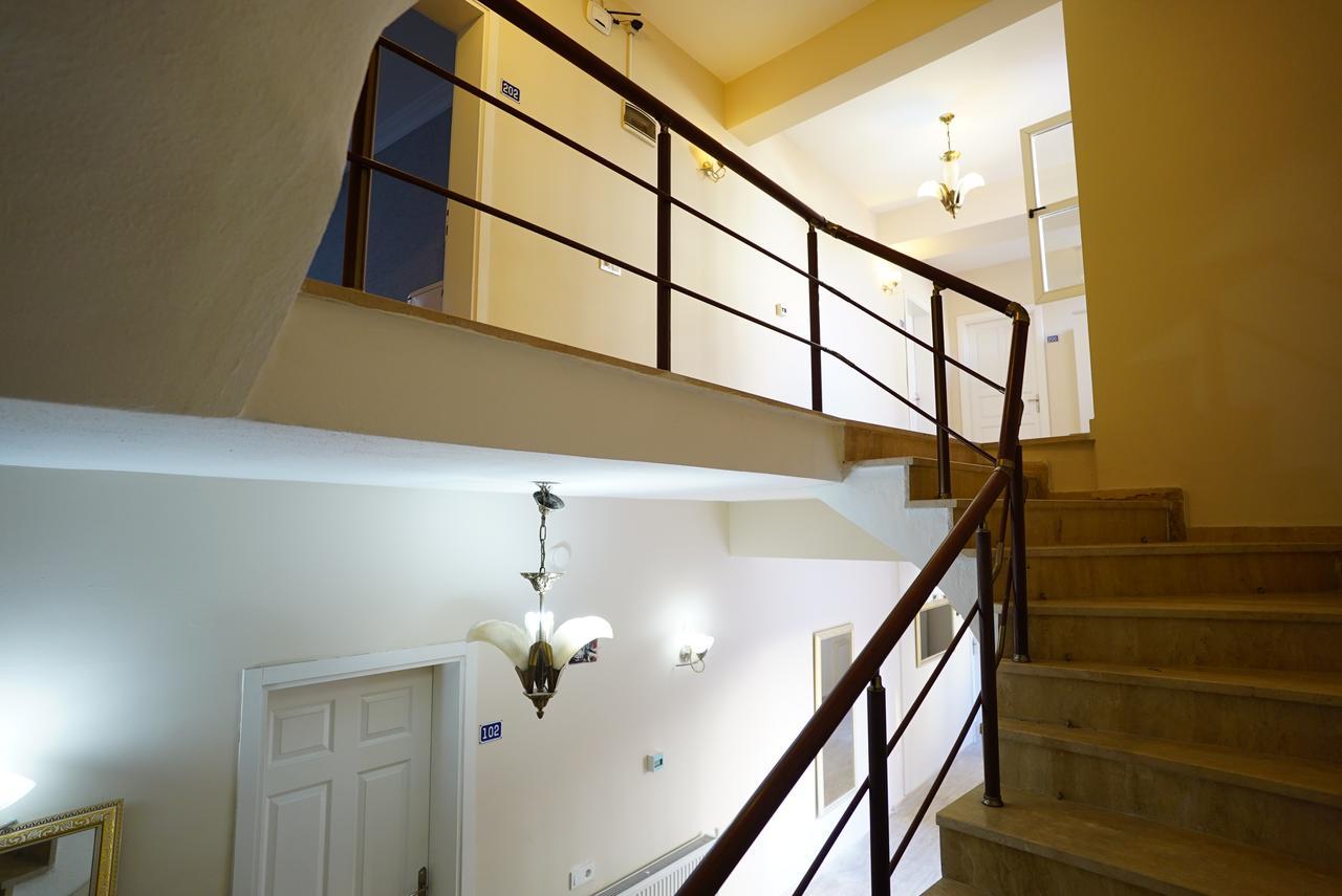 מודניה Lafontaine Konak Otel מראה חיצוני תמונה